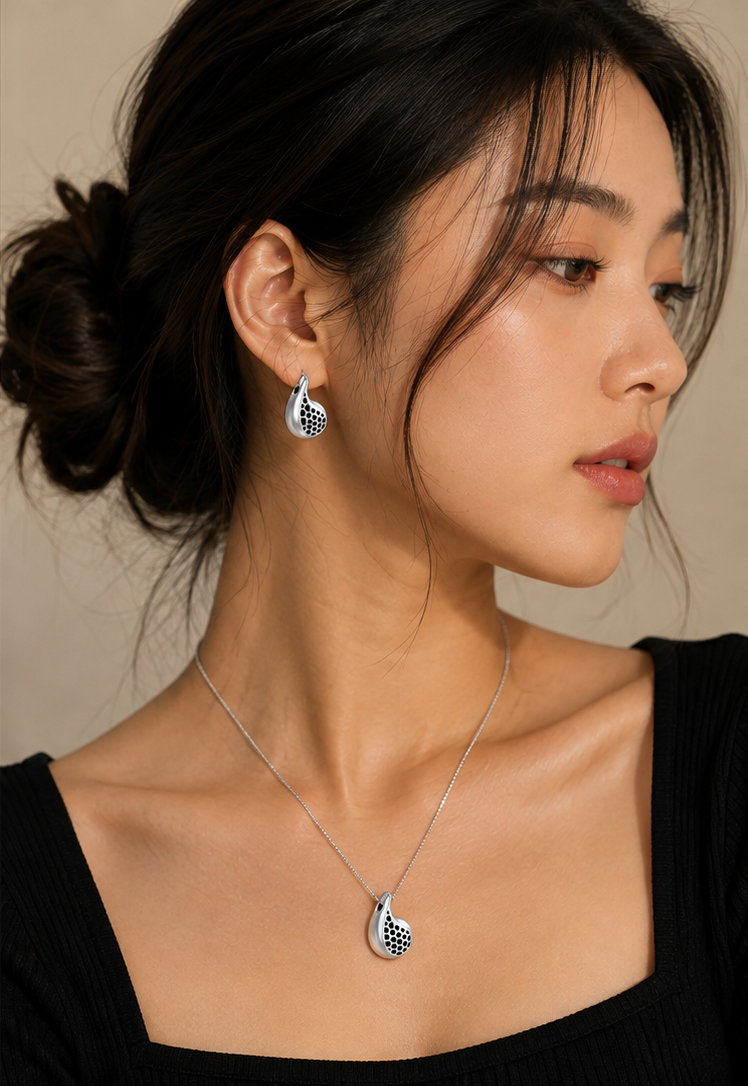 18K Gold-Plated Water Drop Necklace