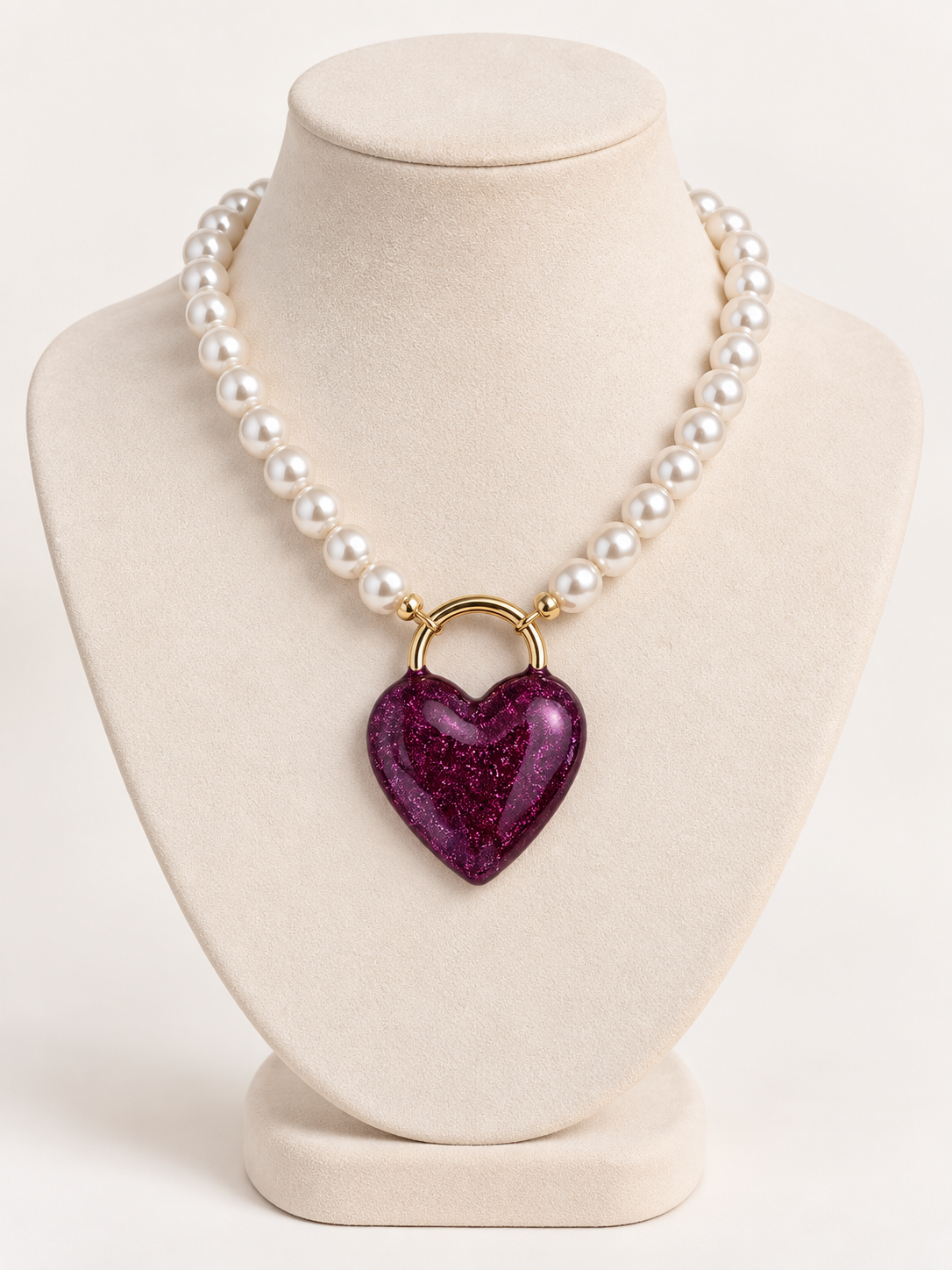 Elegant Heart Beaded Necklace