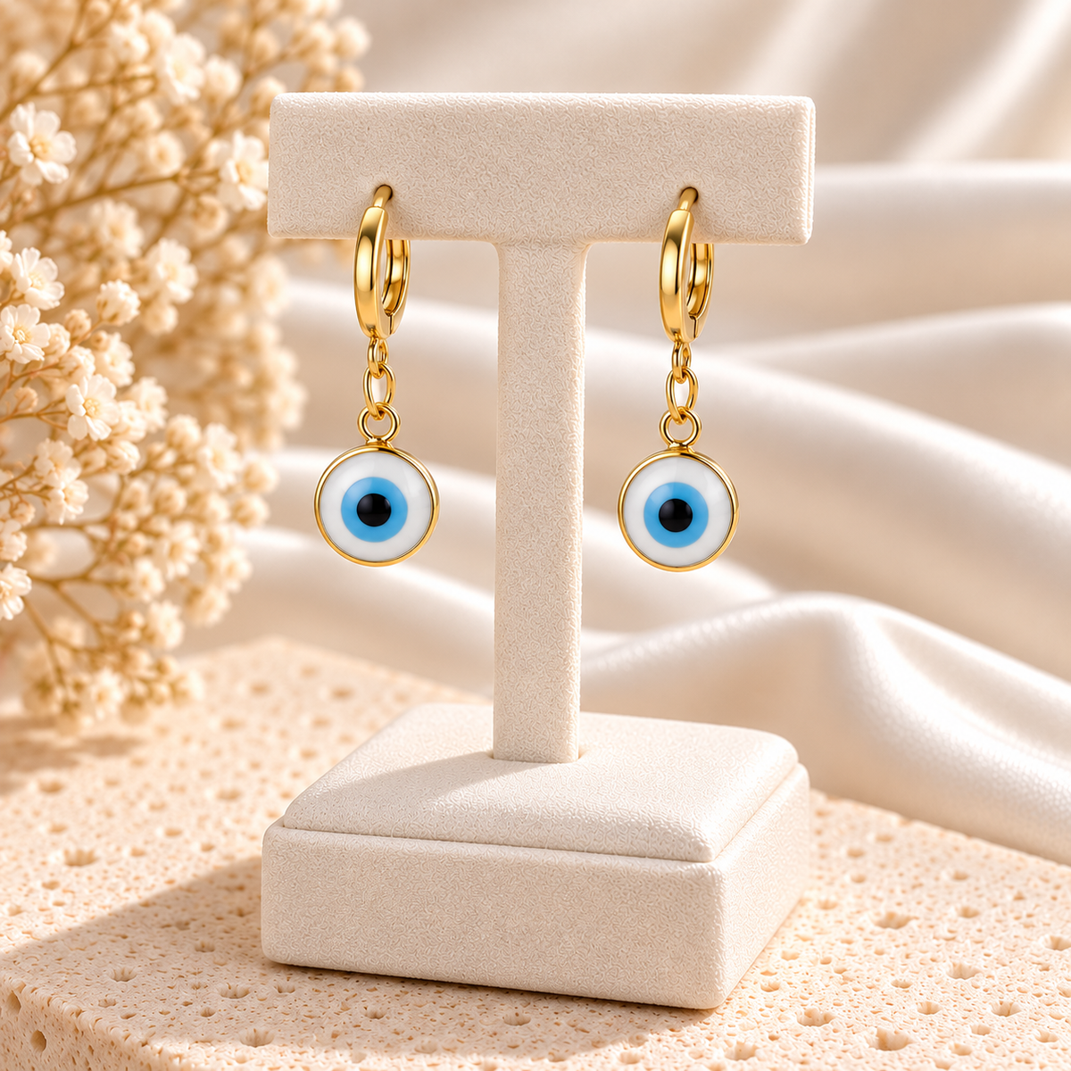 Vintage Eye Earrings